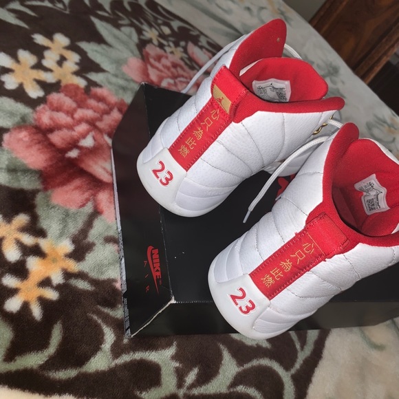 Jordan 12 fiba - Picture 2 of 3